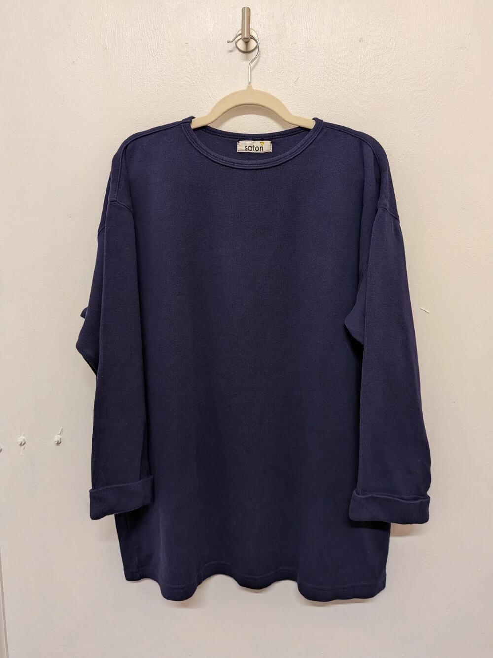 Satori Crewneck Long Sleeve In Navy, Size L